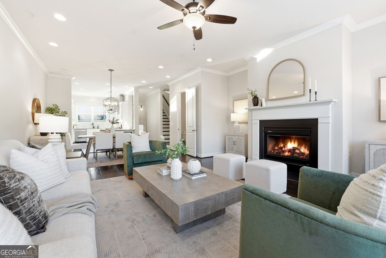 318 Lantana Lane, Woodstock, GA 30188 Main Photo