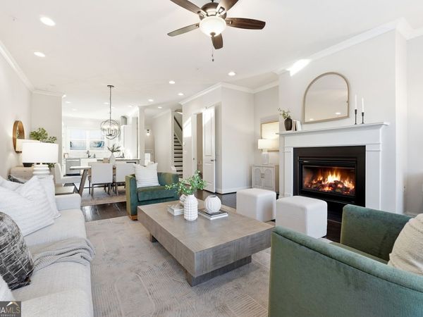 318 Lantana Lane, Woodstock, GA 30188