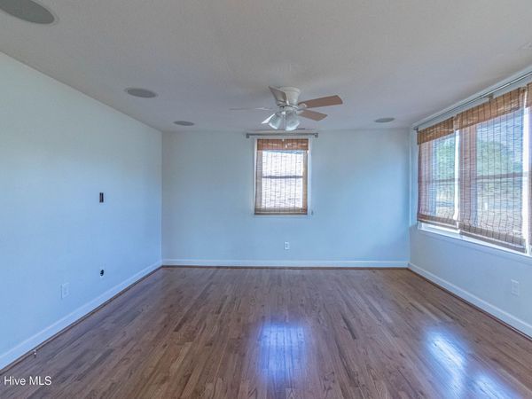 101 W Pine Forest Road, Mount Olive, NC 28365