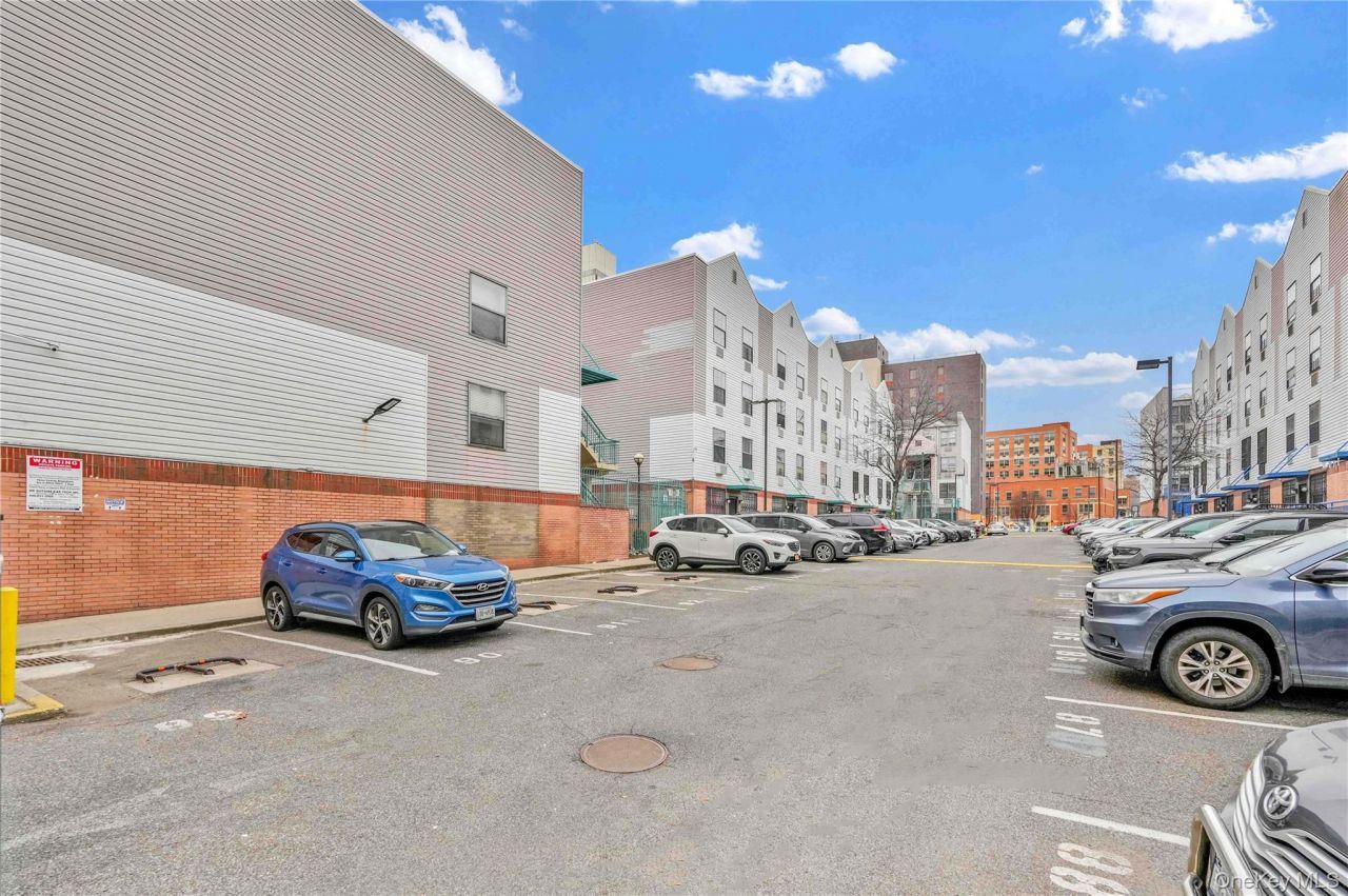 749 Saint Anns Avenue, Unit 50D, Bronx, NY 10456 Main Photo