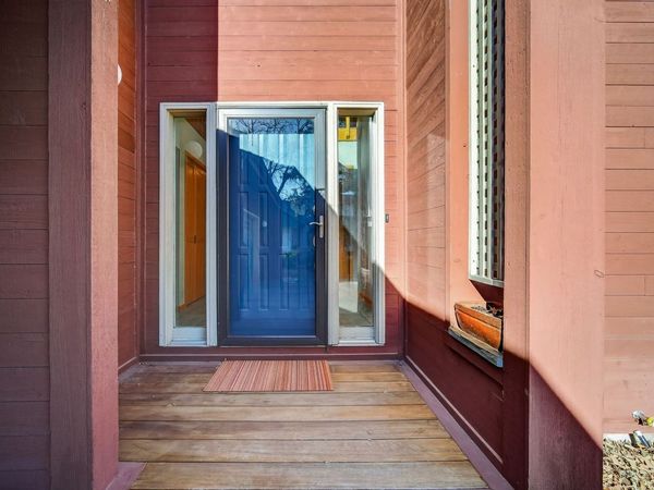 2900 Virginia Place, Des Moines, IA 50321