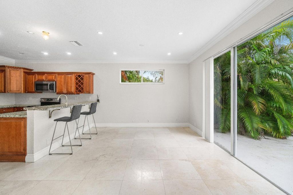 7803 NW 70th Avenue, Parkland, FL 33067 Photo