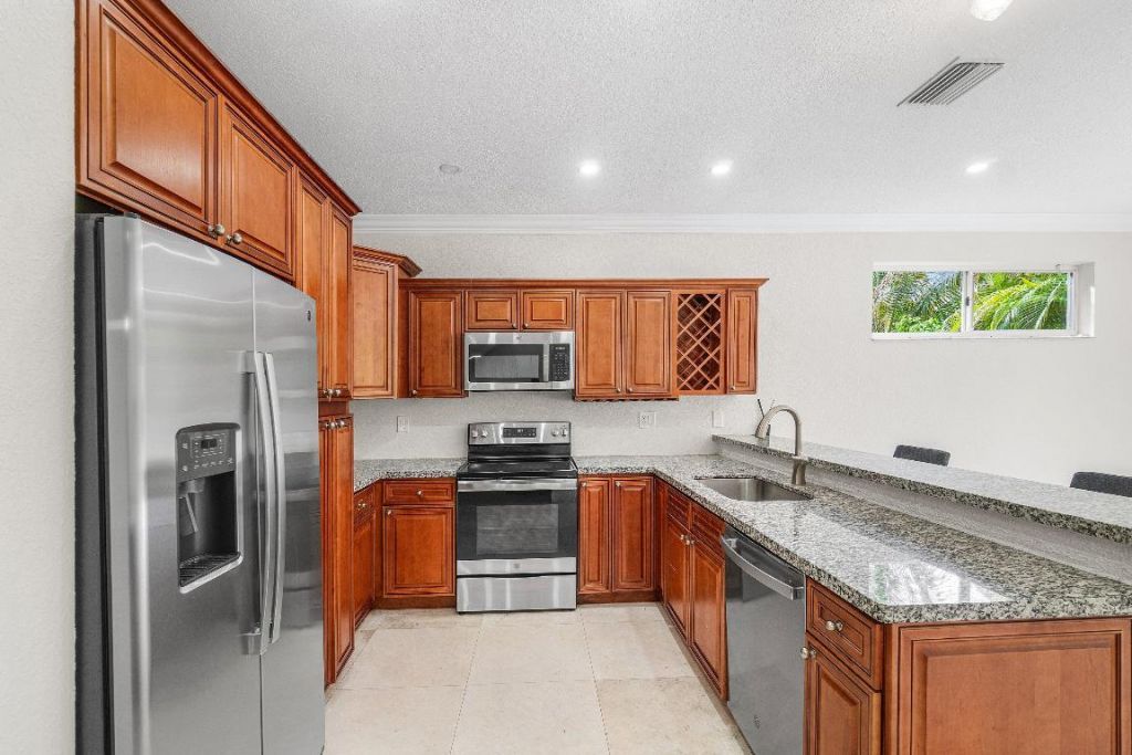 7803 NW 70th Avenue, Parkland, FL 33067 Photo