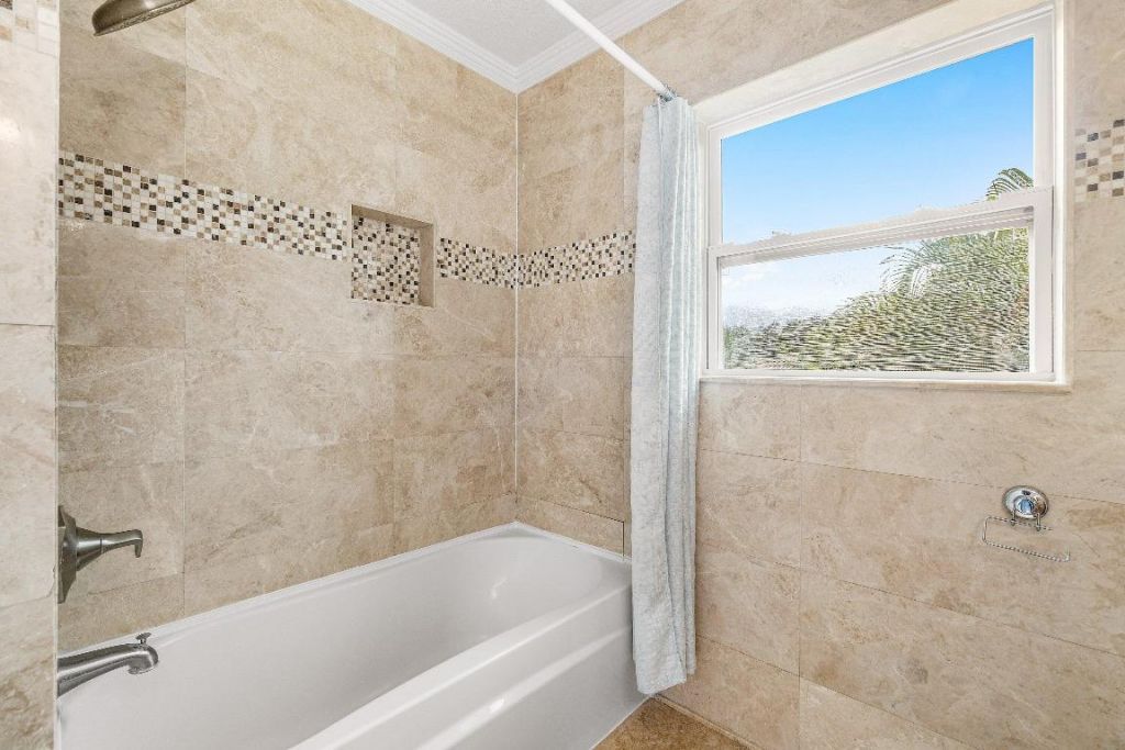 7803 NW 70th Avenue, Parkland, FL 33067 Photo