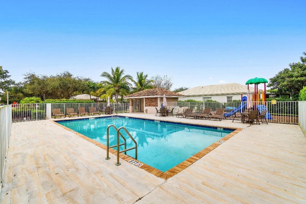 7803 NW 70th Avenue, Parkland, FL 33067 Photo