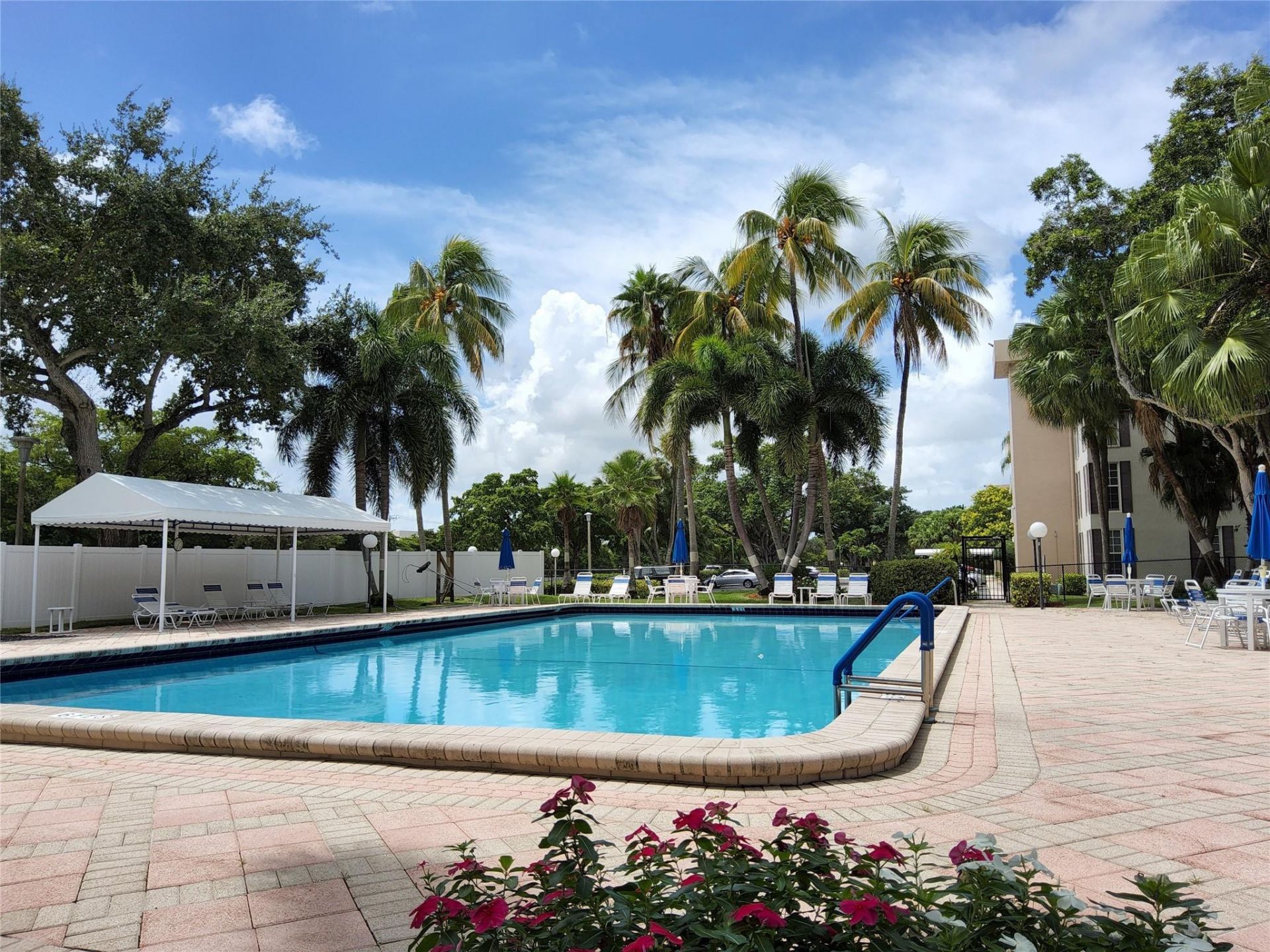 3151 S Palm Aire Drive, Unit 301, Pompano Beach, FL 33069 Photo