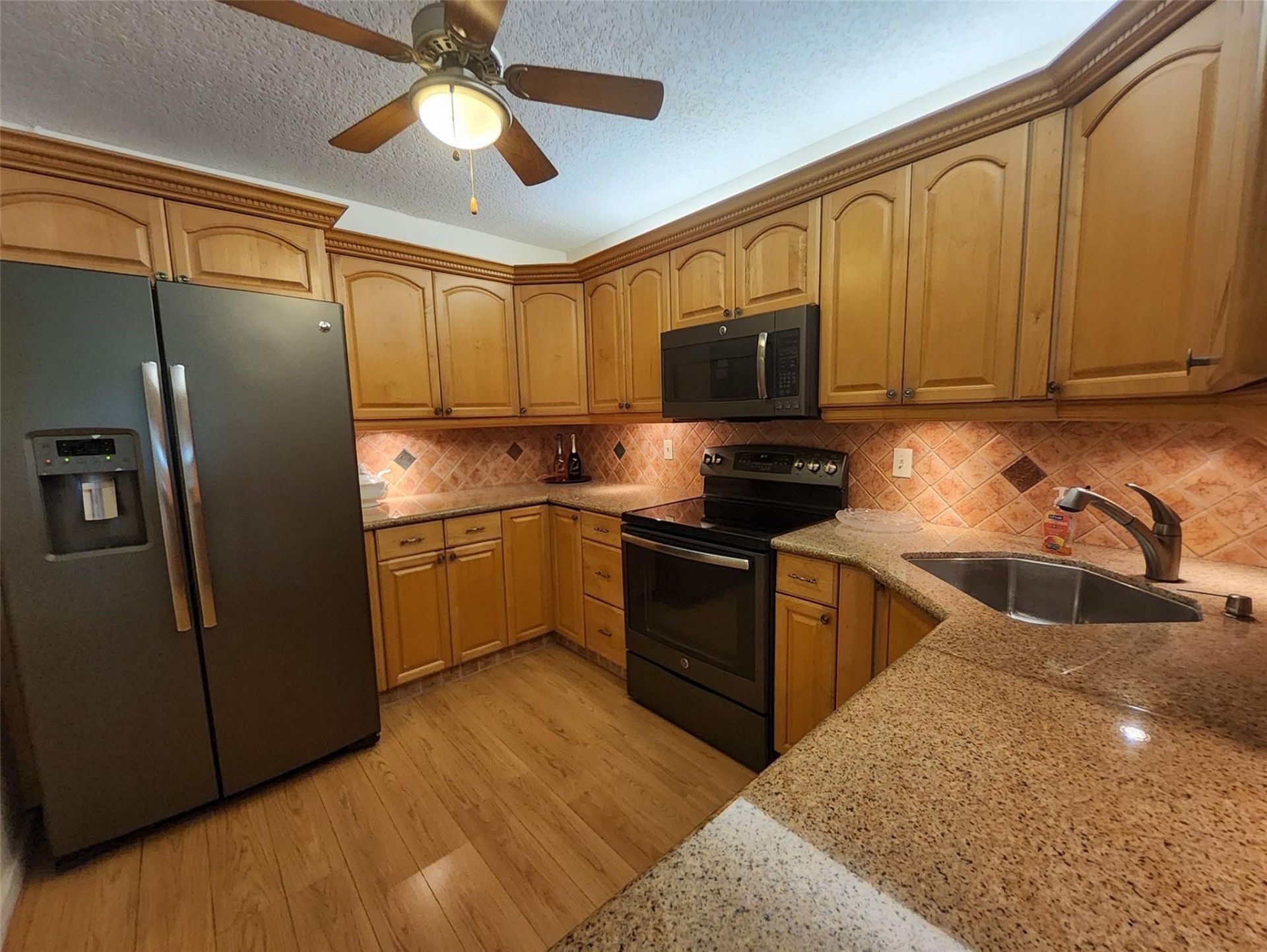 3151 S Palm Aire Drive, Unit 301, Pompano Beach, FL 33069 Photo