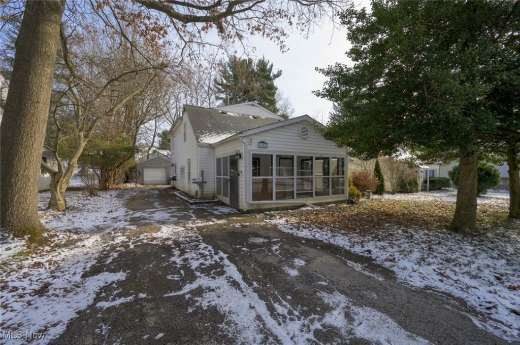 1005 Vine Street, Kent, OH 44240 Main Photo