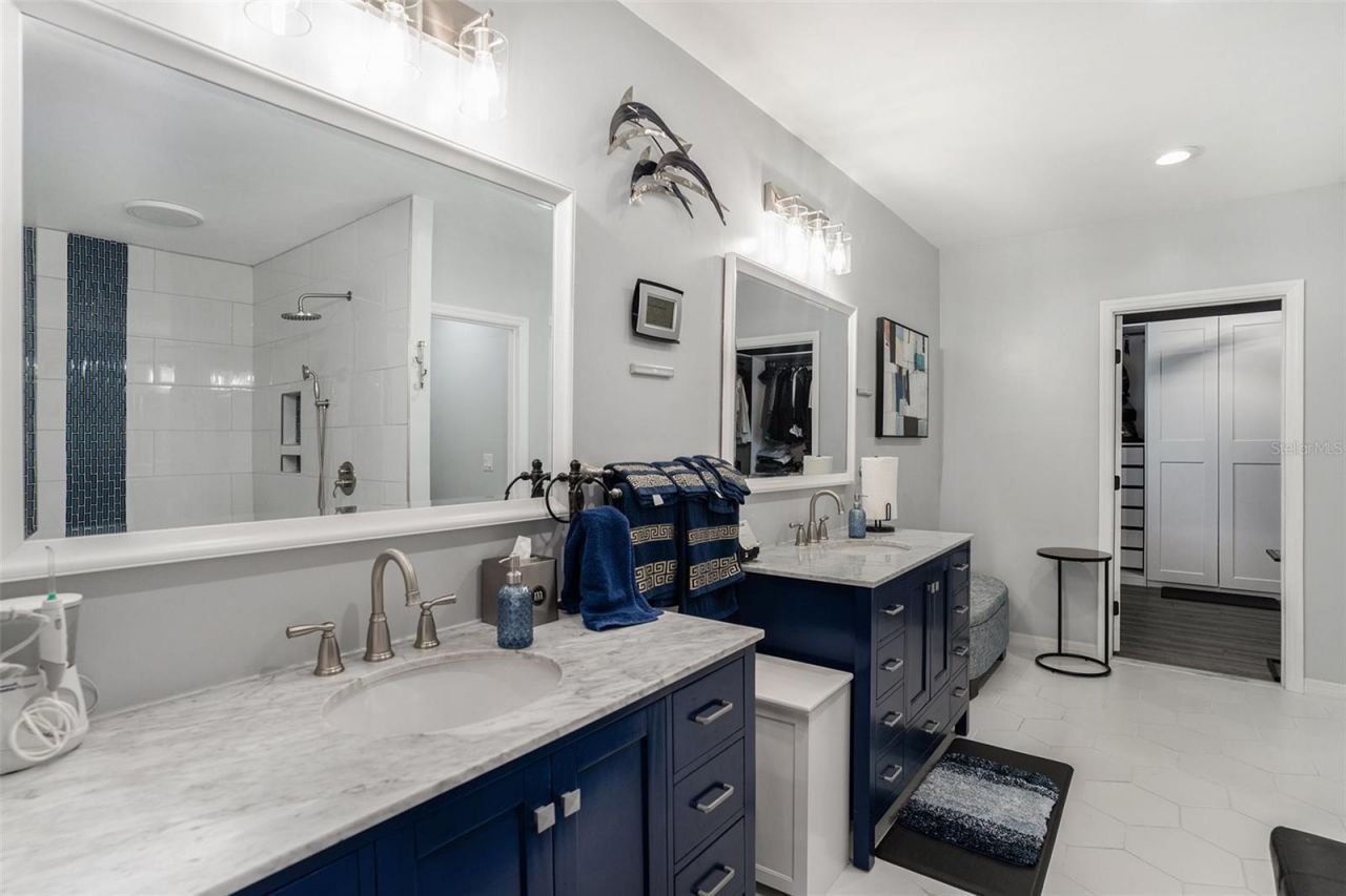 12631 Flatwood Creek Drive, Gibsonton, FL 33534 Photo