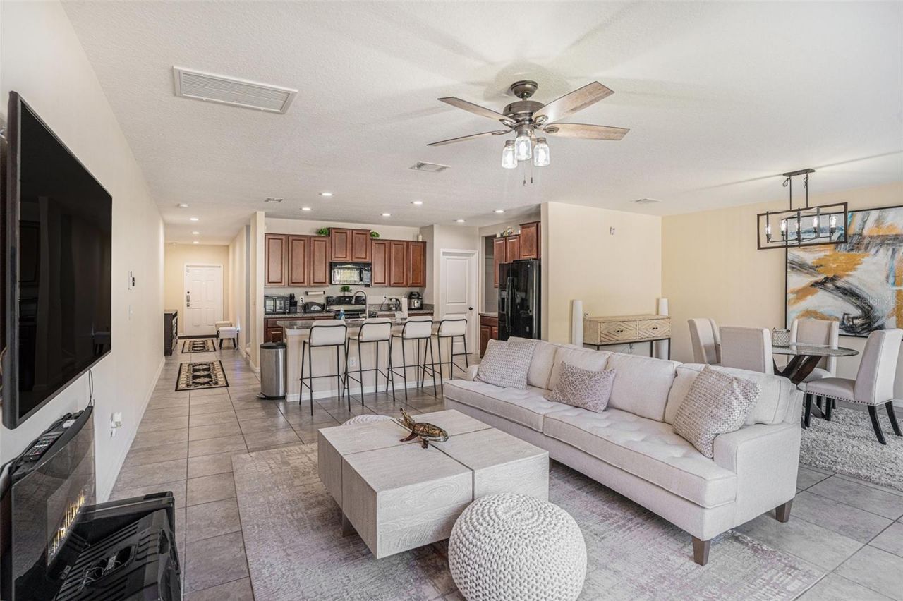 12631 Flatwood Creek Drive, Gibsonton, FL 33534 Photo