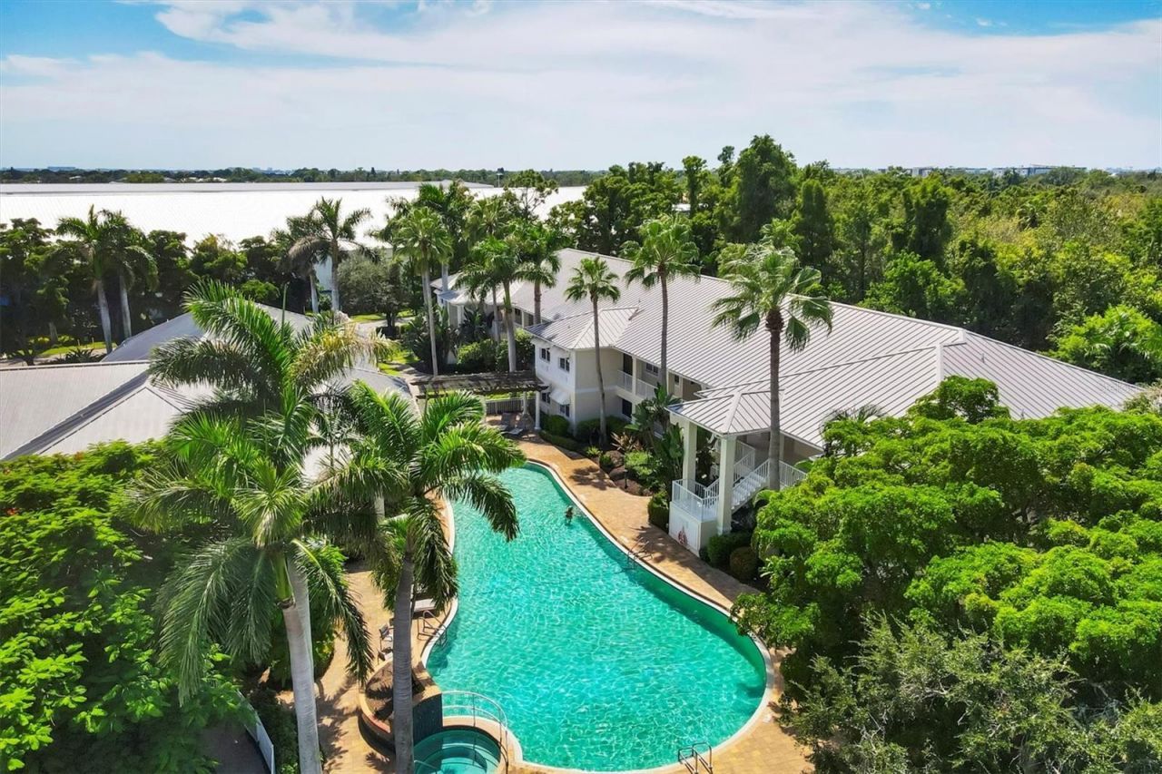 3510 54th Drive W, Unit 202, Bradenton, FL 34210 Photo