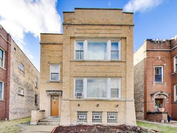 3738 N Richmond Street, Chicago, IL 60618