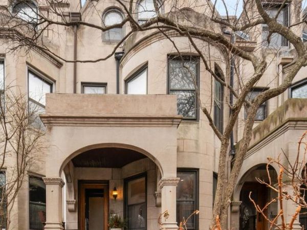 5801 S Blackstone Avenue, Chicago, IL 60637