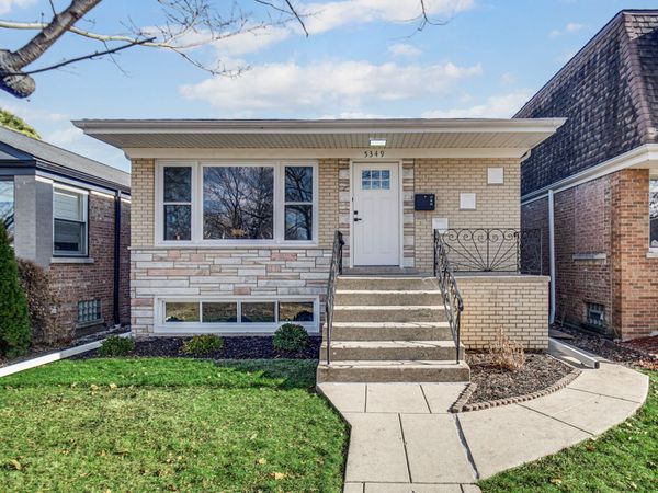 5349 N Meade Avenue , Chicago, IL 60630