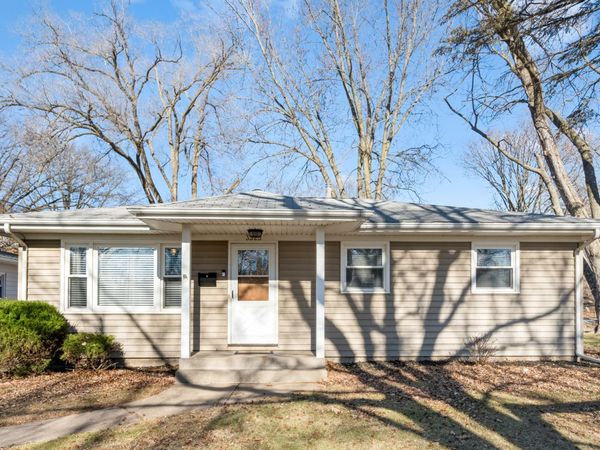 3323 25 Avenue, Rock Island, IL 61201