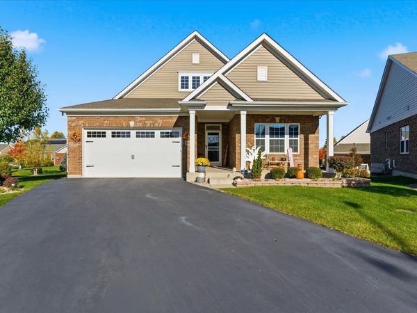 1851 Glenlake Court, New Lenox, IL 60451