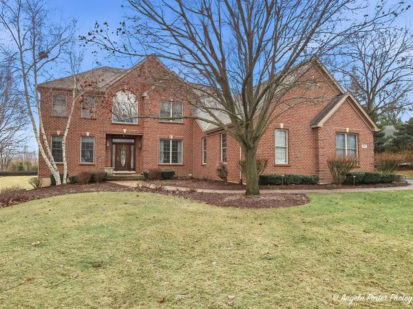 1801 Anthony Lane, McHenry, IL 60051