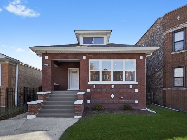 7955 S Harvard Avenue, Chicago, IL 60620