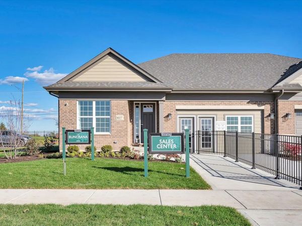 19157 BUNCRANA Circle, Tinley Park, IL 60487