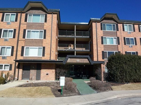 1227 S Old Wilke Road, Unit 306, Arlington Heights, IL 60005