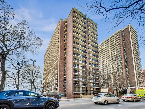 5901 N Sheridan Road, Unit 6K, Chicago, IL 60660