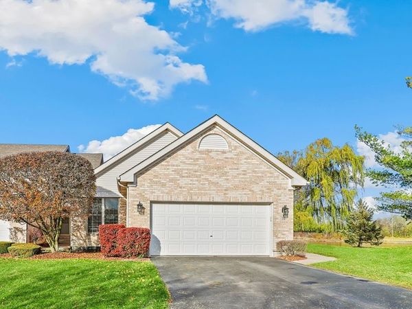 74 Aegina Court, Tinley Park, IL 60477