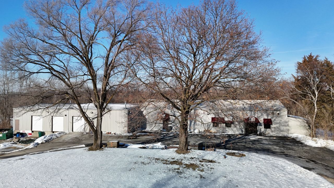 3035 S Alpine Road, Rockford, IL 61109