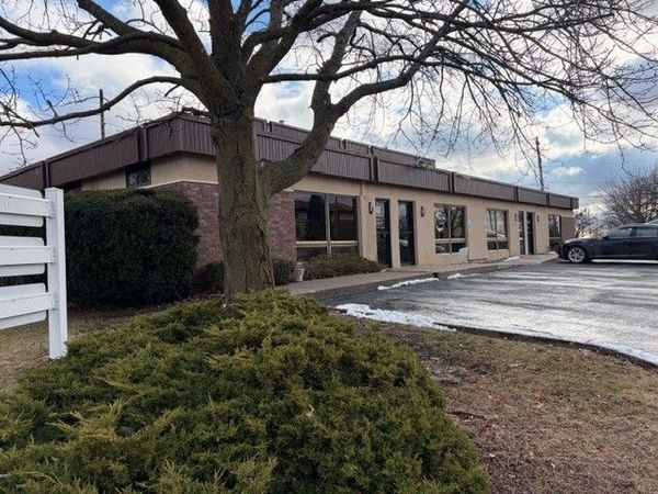 616 35th Avenue, Unit 2, Moline, IL 61265