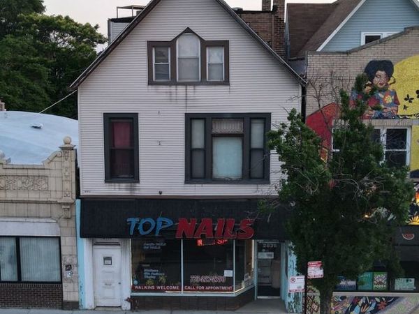2836 N Milwaukee Avenue, Chicago, IL 60618