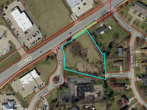 3295 Ridge Point, Bettendorf, IA 52722