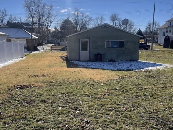 407 E Cherry Street, Chatsworth, IL 60921