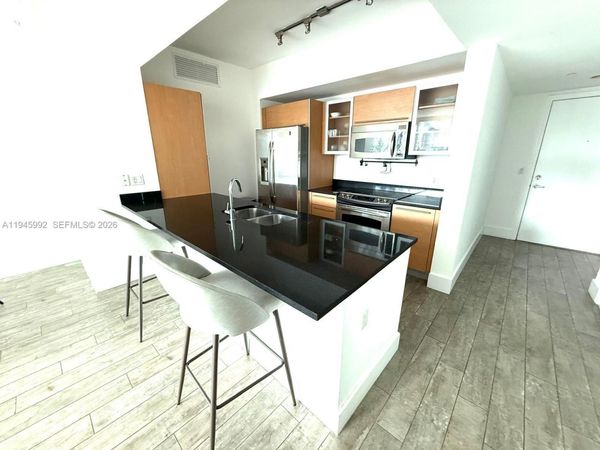 951 Brickell Ave, Unit 1511, Miami, FL 33131