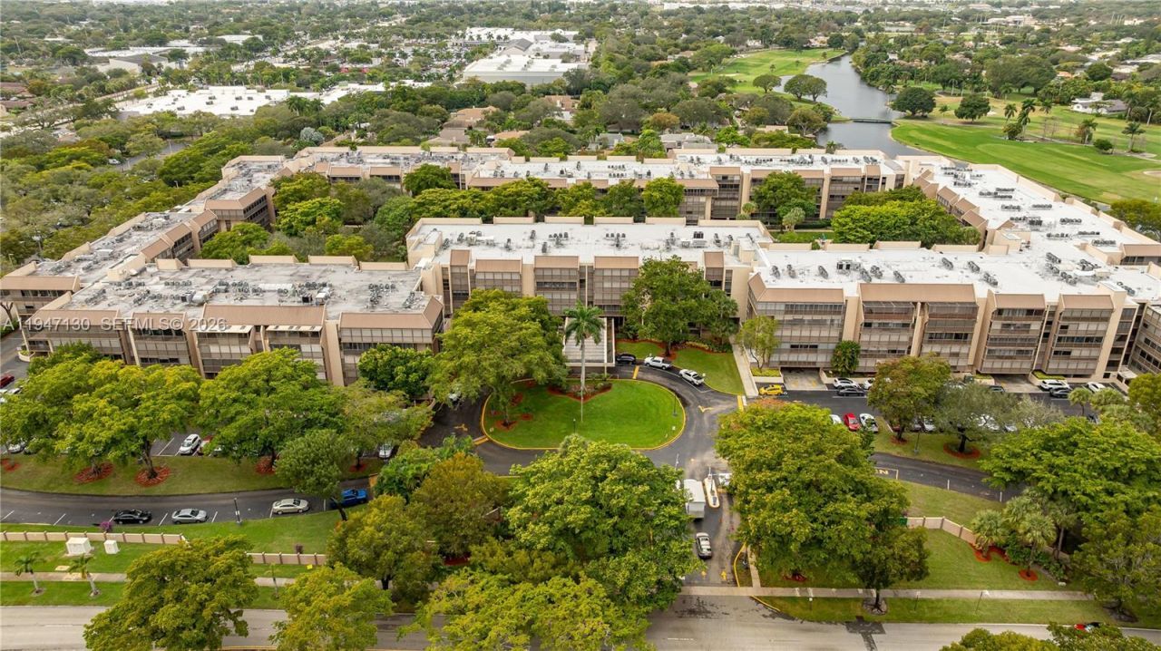 2800 N 46th Ave, Unit A307, Hollywood, FL 33021 Photo