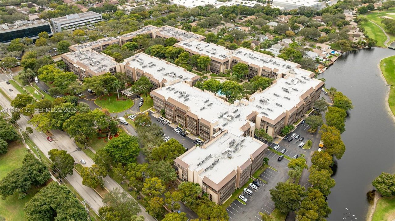 2800 N 46th Ave, Unit A307, Hollywood, FL 33021 Photo