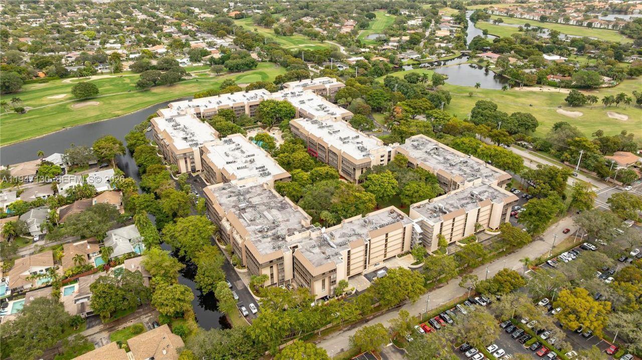 2800 N 46th Ave, Unit A307, Hollywood, FL 33021 Photo