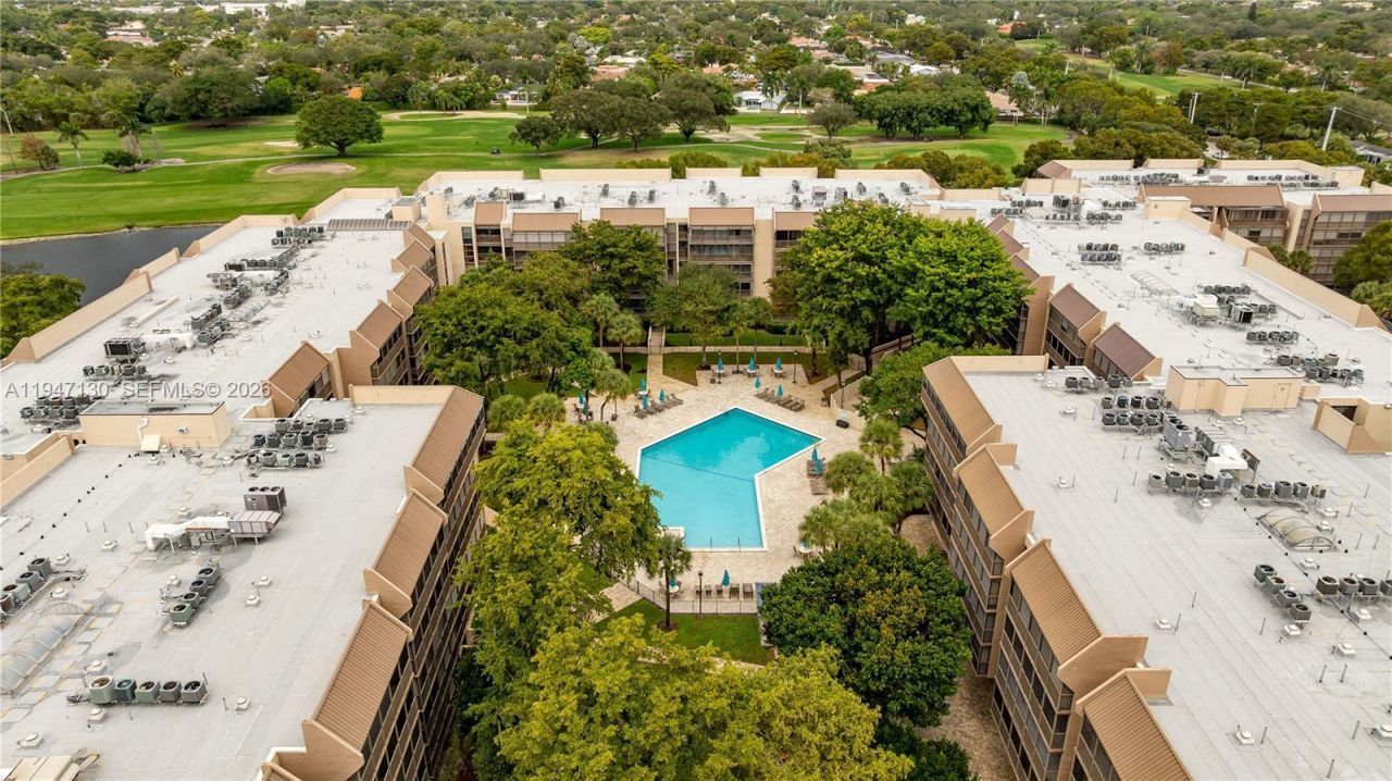 2800 N 46th Ave, Unit A307, Hollywood, FL 33021 Photo