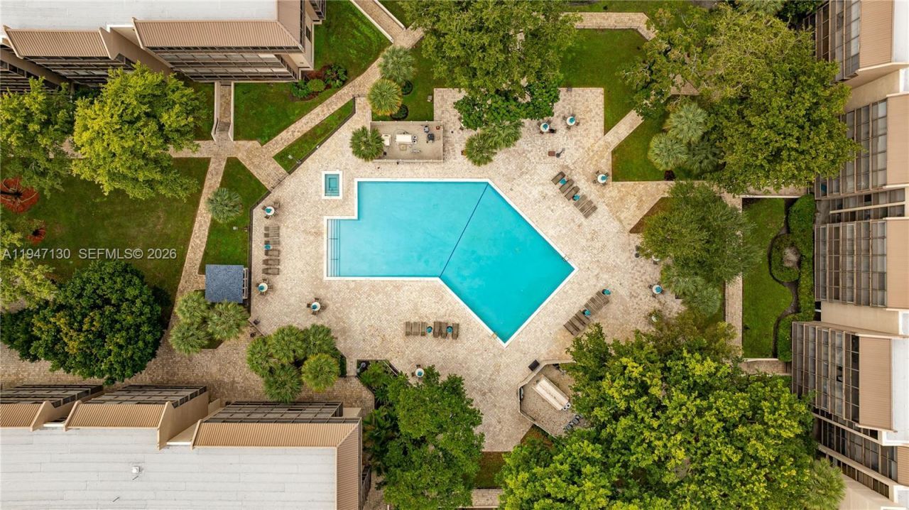 2800 N 46th Ave, Unit A307, Hollywood, FL 33021 Photo