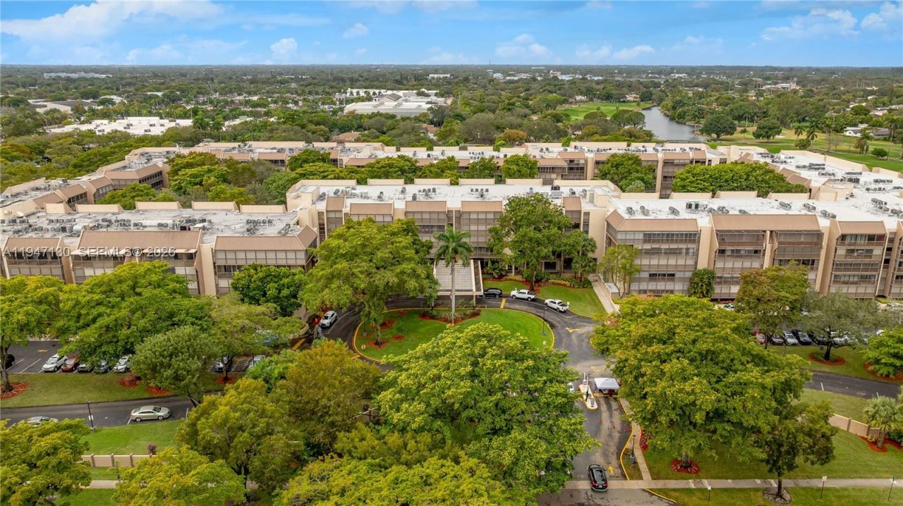 2800 N 46th Ave, Unit A307, Hollywood, FL 33021 Photo