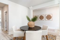 6008 Paddington Ct photo 4