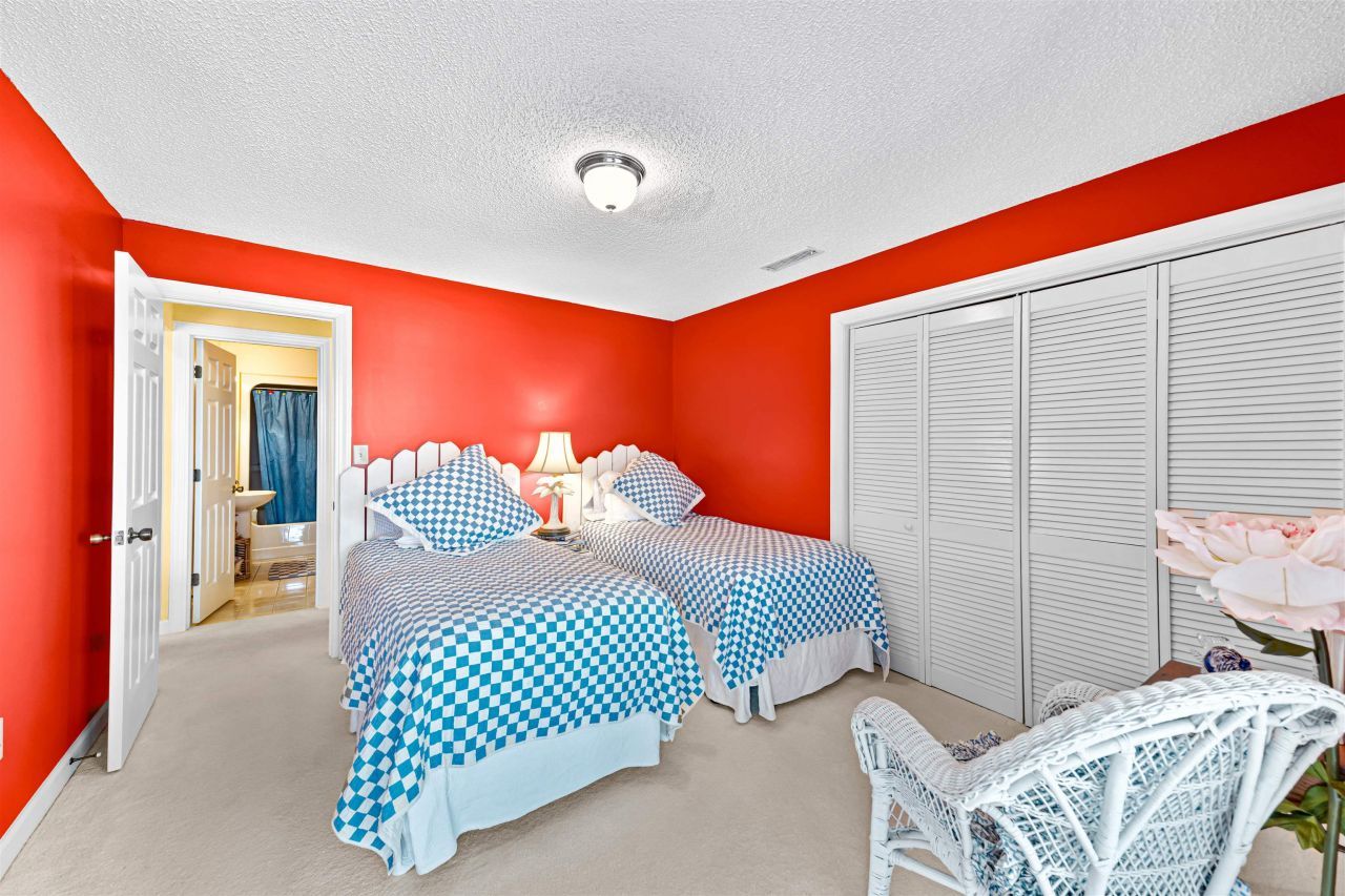 4801 Lightkeepers Way Photo 24