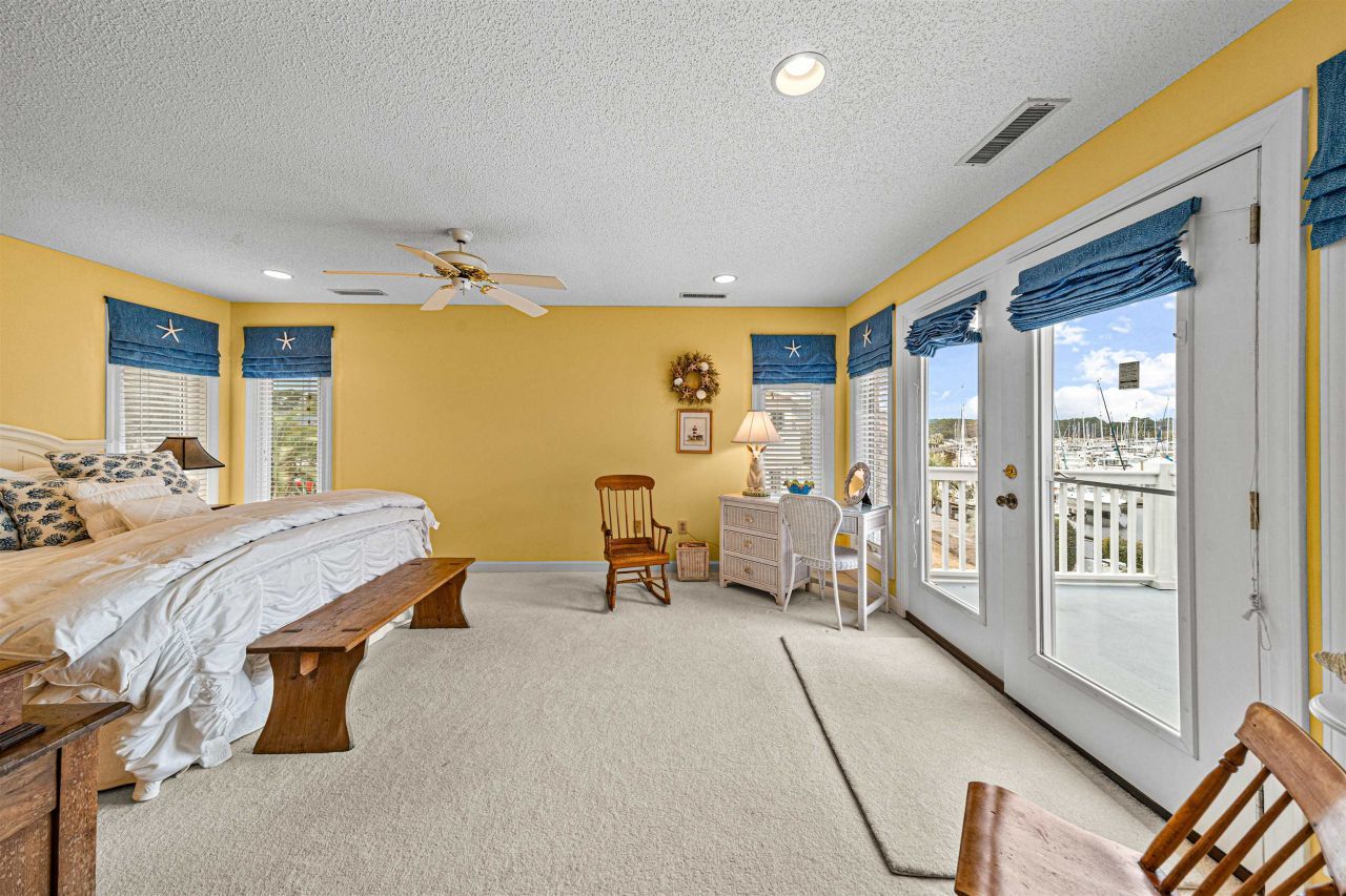 4801 Lightkeepers Way Photo 27