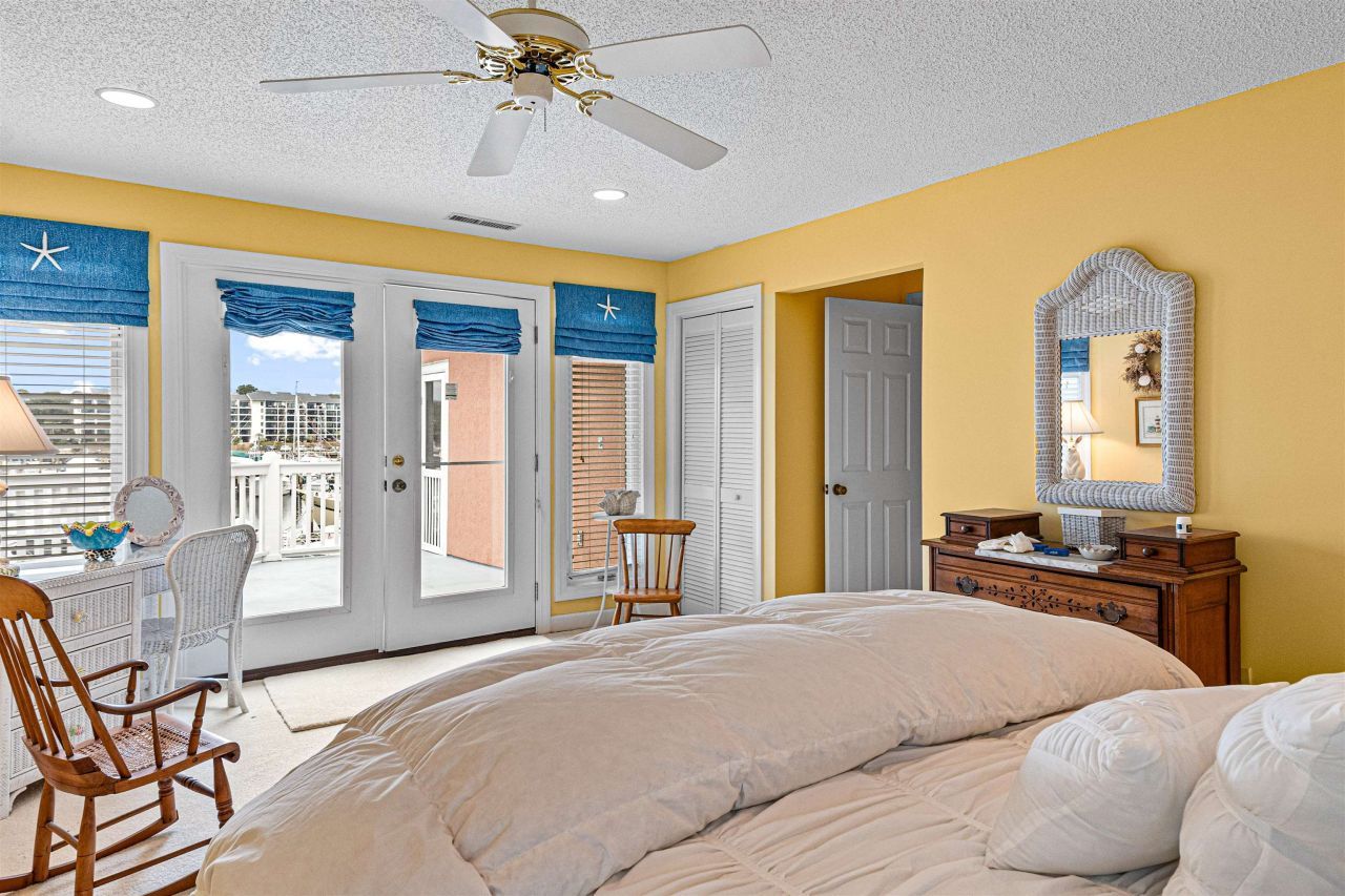 4801 Lightkeepers Way Photo 28