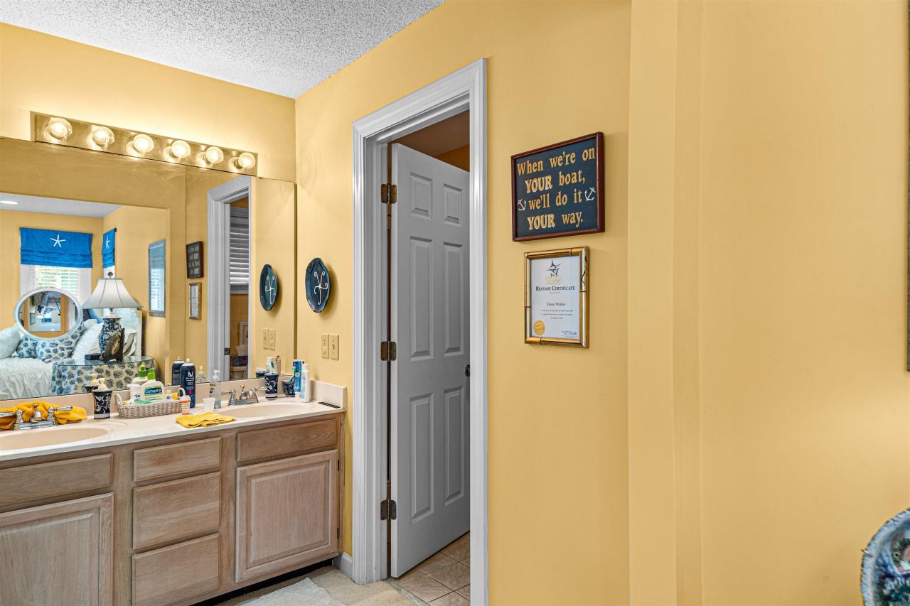 4801 Lightkeepers Way Photo 30