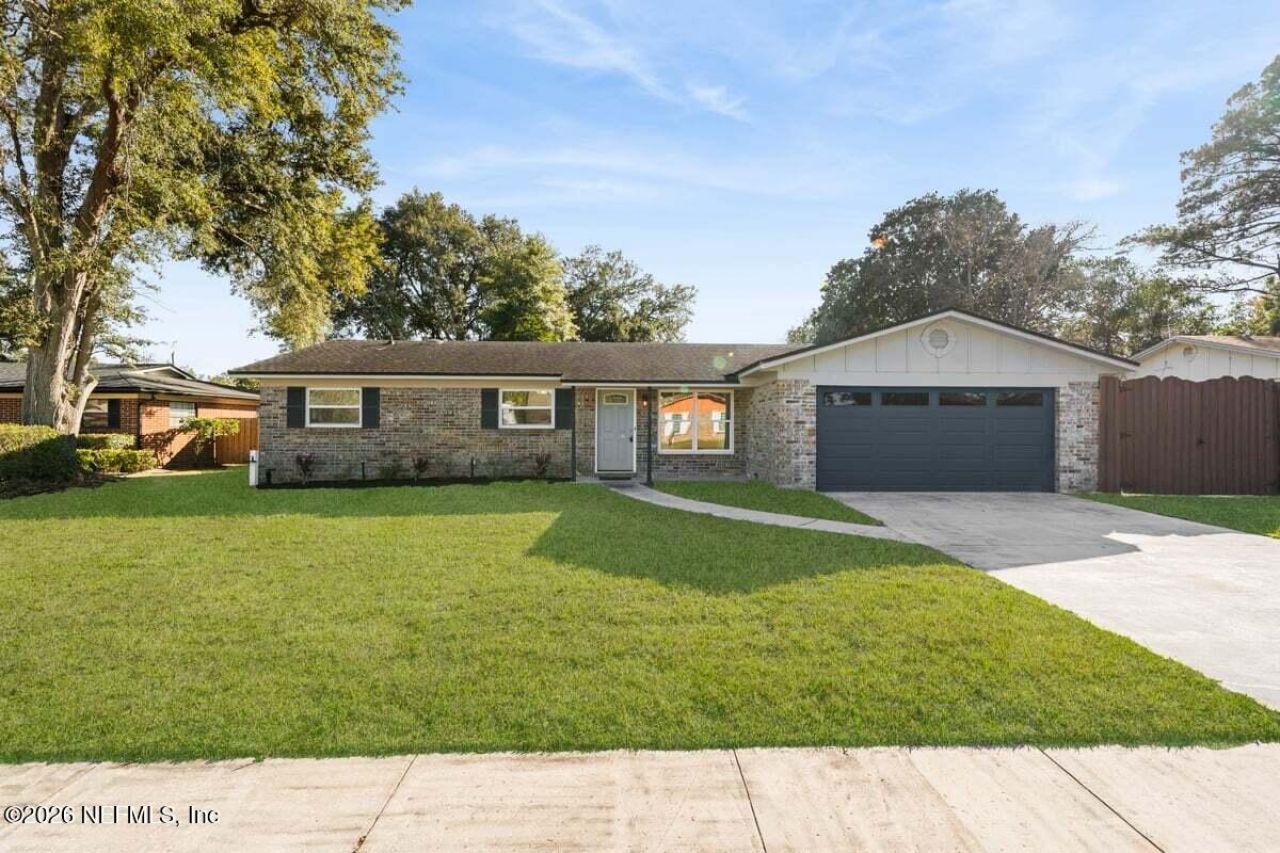 1068 Grove Park Lane, Orange Park, FL 32073 Main Photo