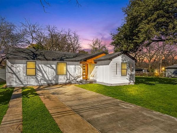 2837 Elsie Faye Heggins Street, Dallas, TX 75215