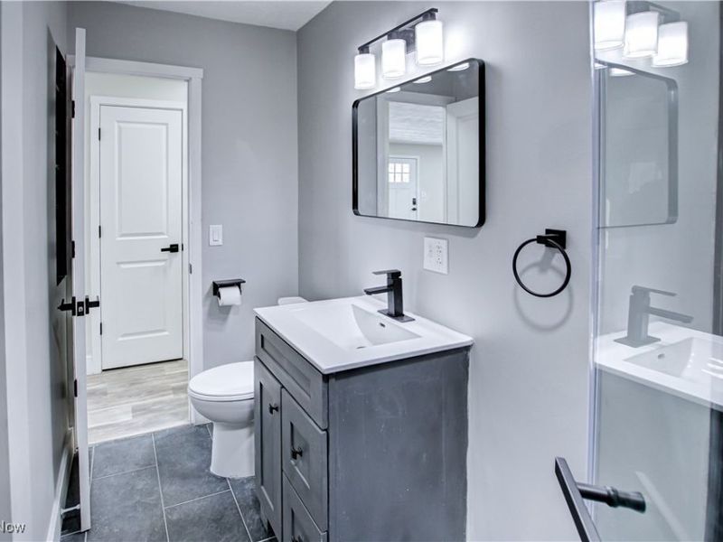 6242 Oxford Court, Bedford Heights, OH 44146 Photo 16