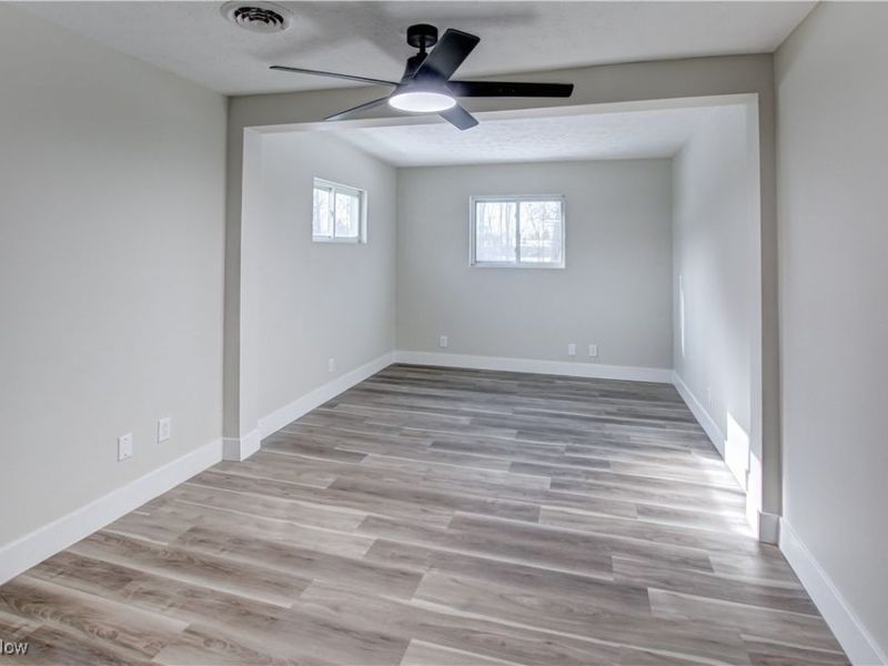 6242 Oxford Court, Bedford Heights, OH 44146 Photo 18