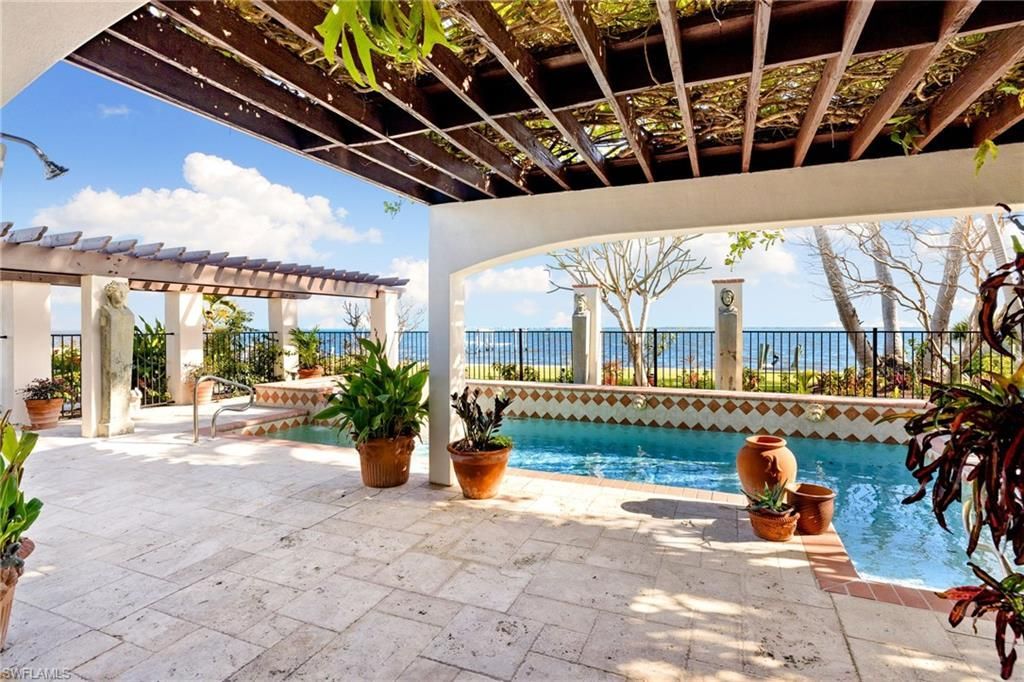 3569 San Carlos Dr, Saint James City, FL 33956 Photo