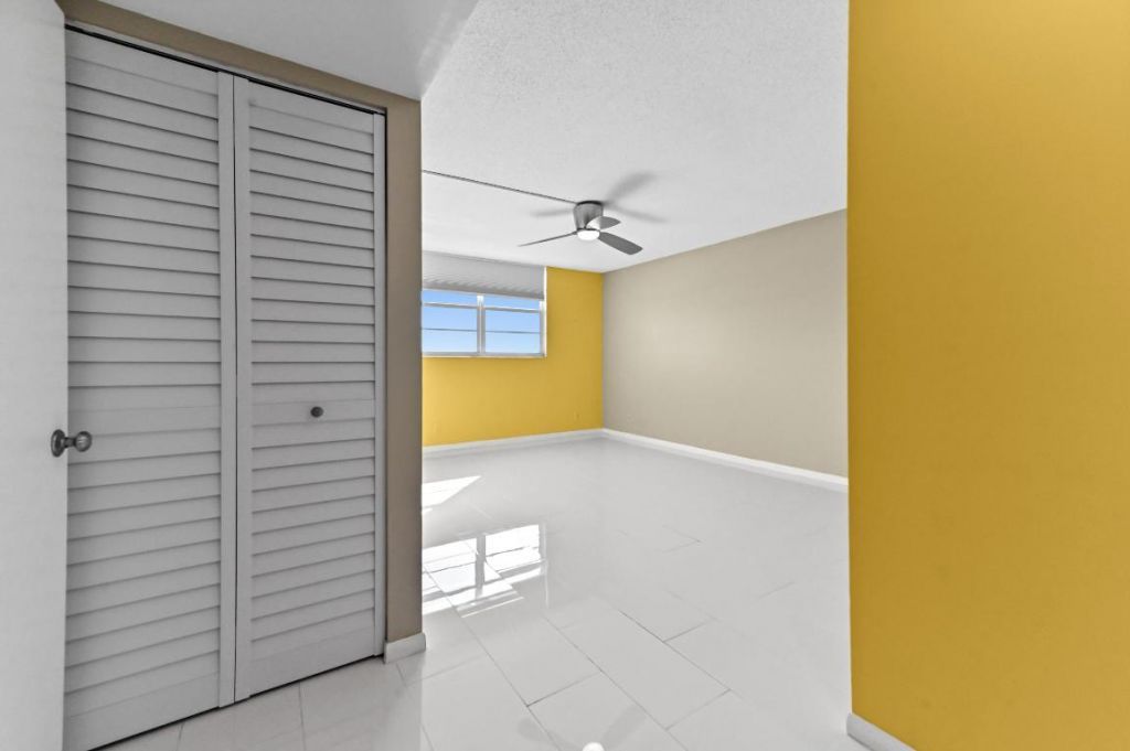 5700 NW 2nd Avenue, Unit 503, Boca Raton, FL 33487 Photo