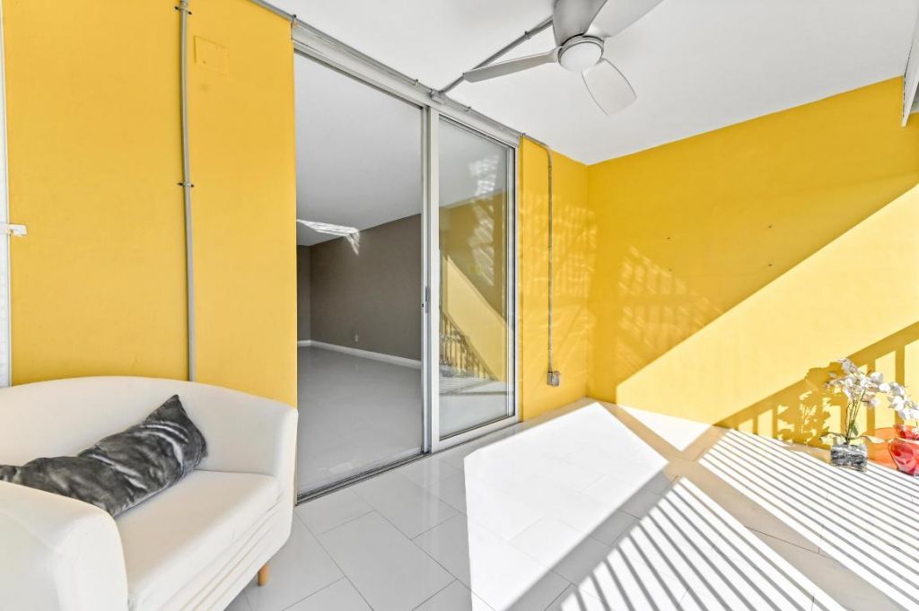 5700 NW 2nd Avenue, Unit 503, Boca Raton, FL 33487 Photo